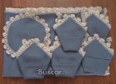 eBuscar Segunda mano Mantel tono azul medio rematado a...